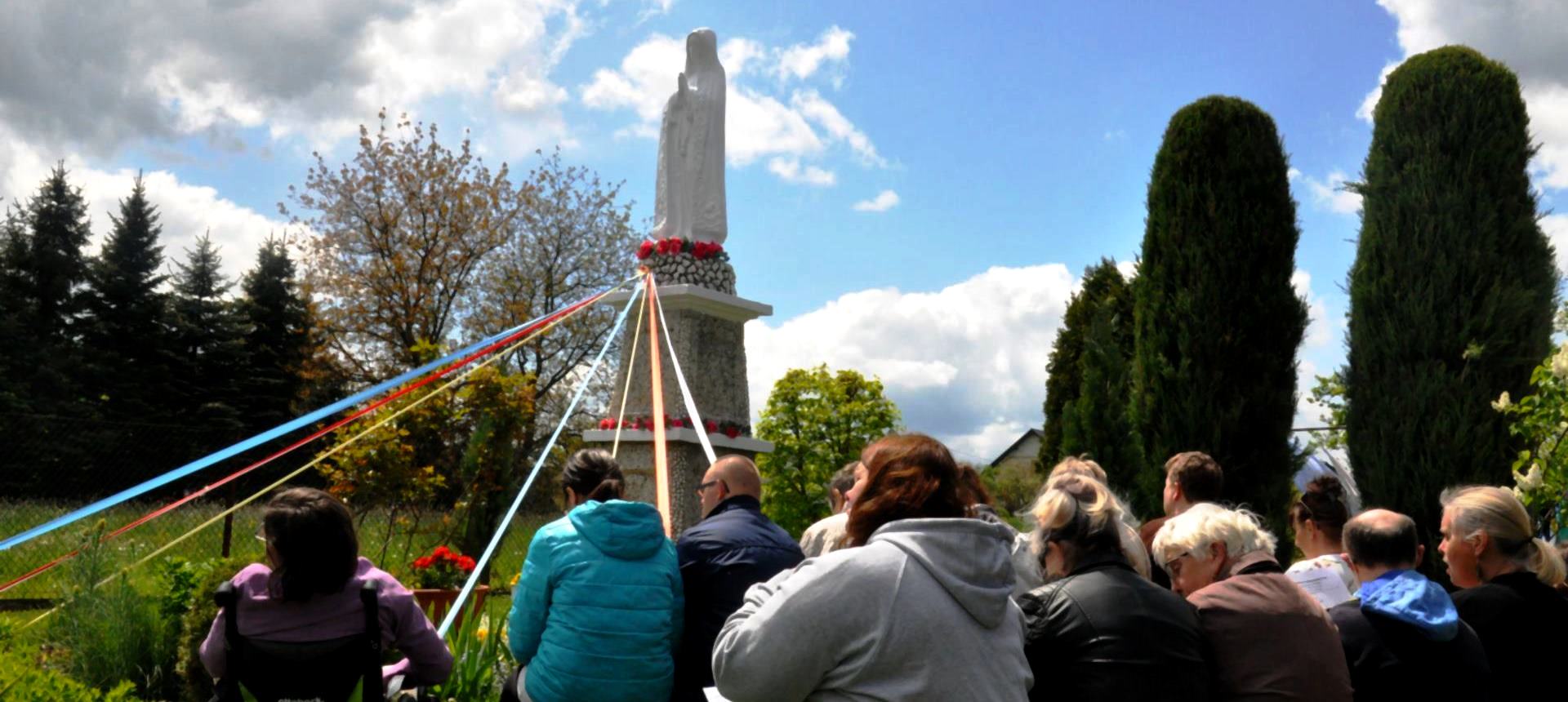 Figurka Matki Boskiej