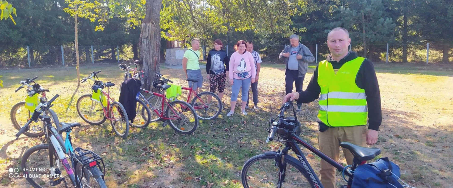 Grupa rowerzystów